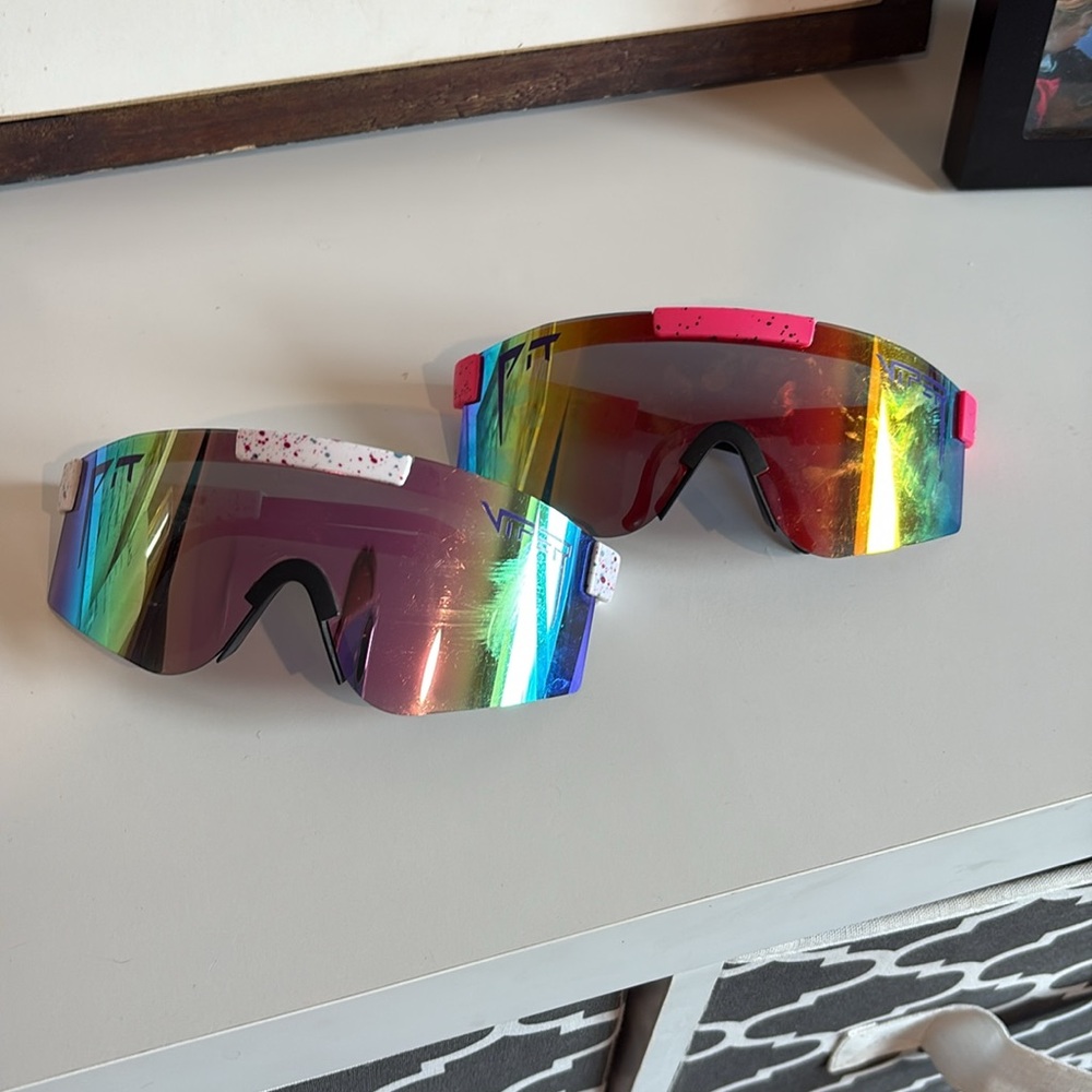 Stylish pit Viper Black and Pink Sunglasses